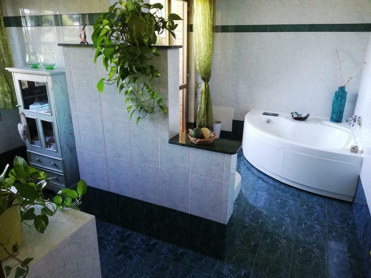 דירות ספרלונגה Casa Noemi מראה חיצוני תמונה